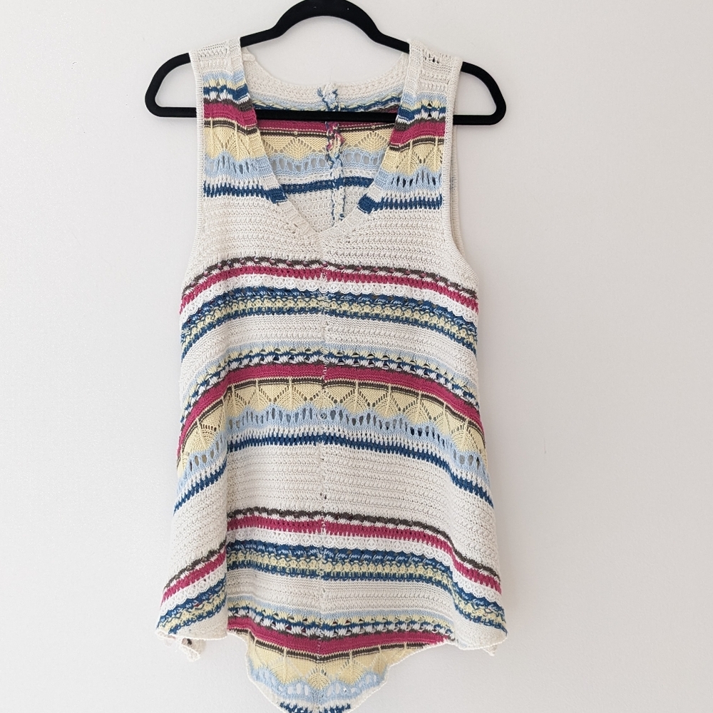 POL Multicolor Crochet V-Neck Tank Top in Cream, Blue, Yellow, Pink